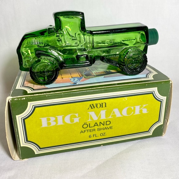 Vintage Avon ‘Big Mack’ Oland Aftershave Bottle & Box - Picture 9 of 17